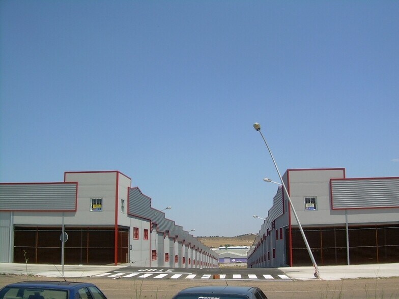 Nave en Mérida, Badajoz en venta - Foto del edificio - Imagen 3 de 7