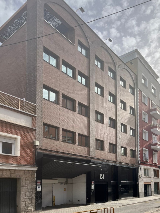 Más detalles de Calle de la Coruña, 29, Madrid - Oficina en alquiler