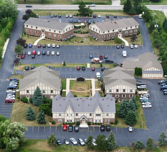 11518 N Port Washington Rd, Mequon, WI en alquiler - Foto del edificio - Imagen 2 de 5