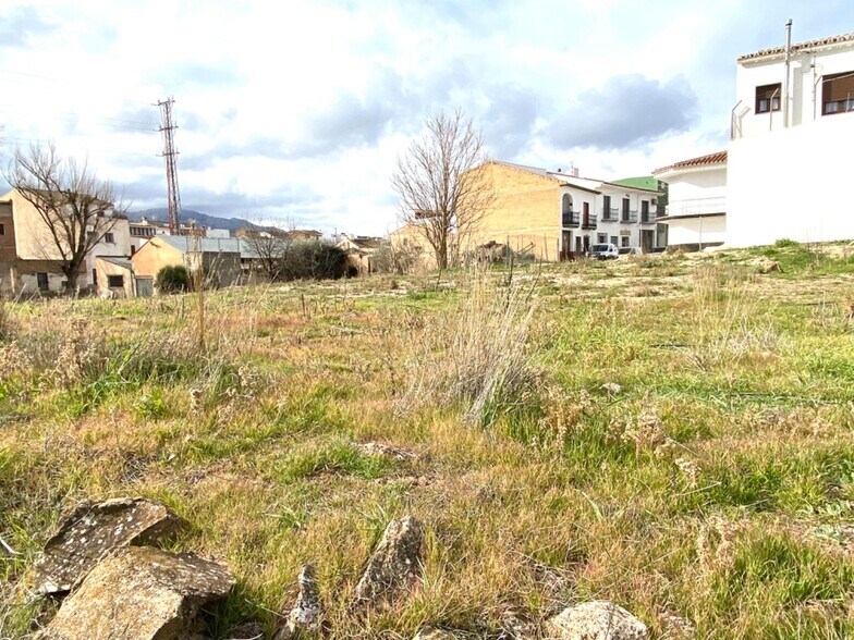 Terreno en Villanueva del Trabuco en venta - Foto del edificio - Imagen 3 de 27