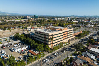 625 N Grand Ave, Santa Ana, CA - vista aérea  vista de mapa - Image1