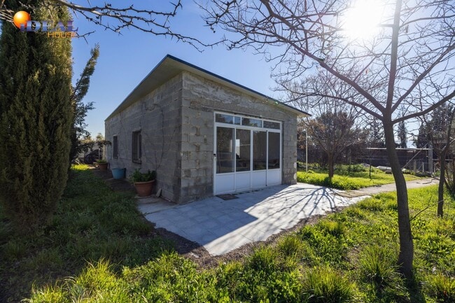 Más detalles de Lugar Urbanización los Cortijos, 160, Atarfe - Terreno en venta