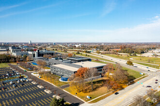 26555 Northwestern Hwy, Southfield, MI - VISTA AÉREA  vista de mapa - Image1