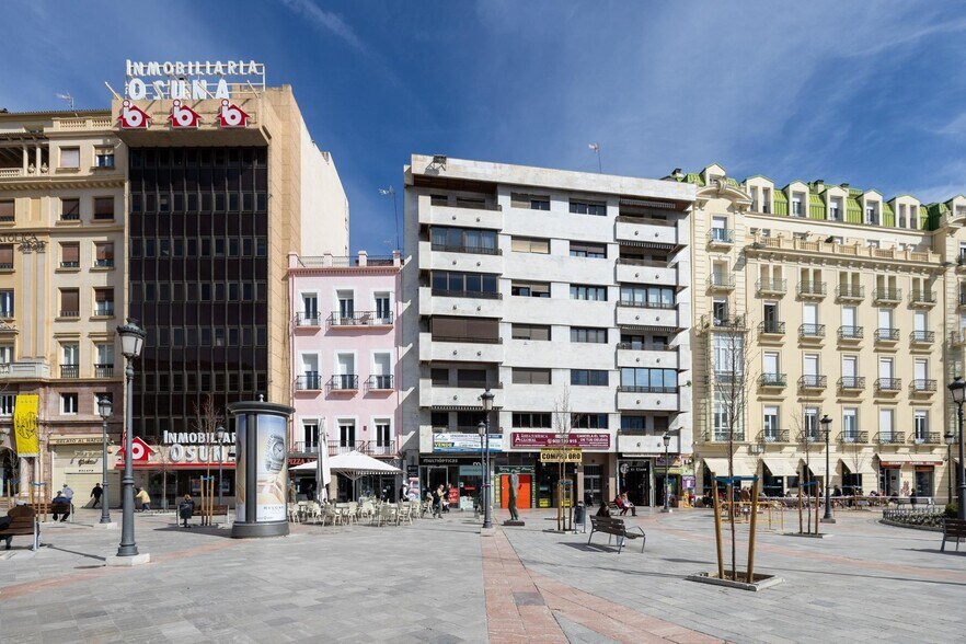 Del Casino, 15, Granada, Granada en venta - Foto del edificio - Imagen 1 de 29