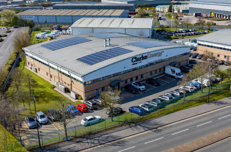 Multi-Let Industrial Investment cartera de 3 inmuebles en venta en LoopNet.es - Foto del edificio - Imagen 3 de 7