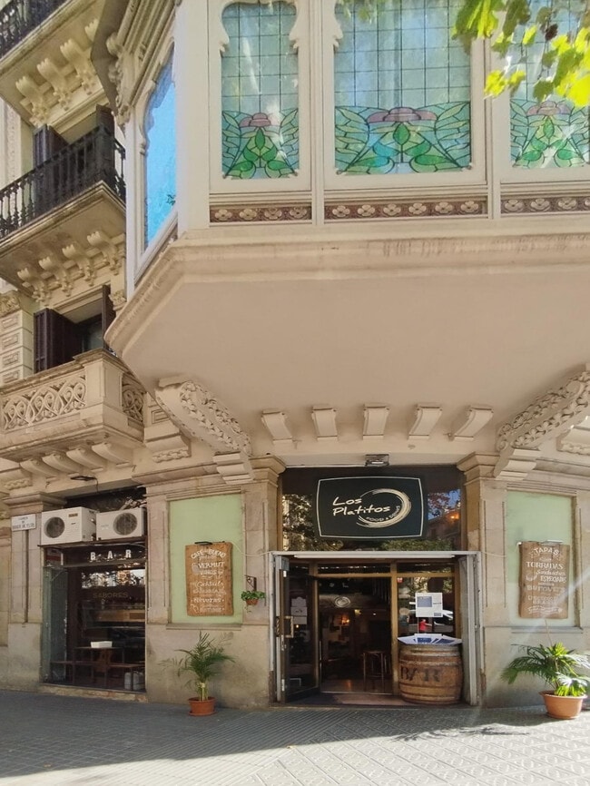 Más detalles de Hoteles y hospedaje en venta