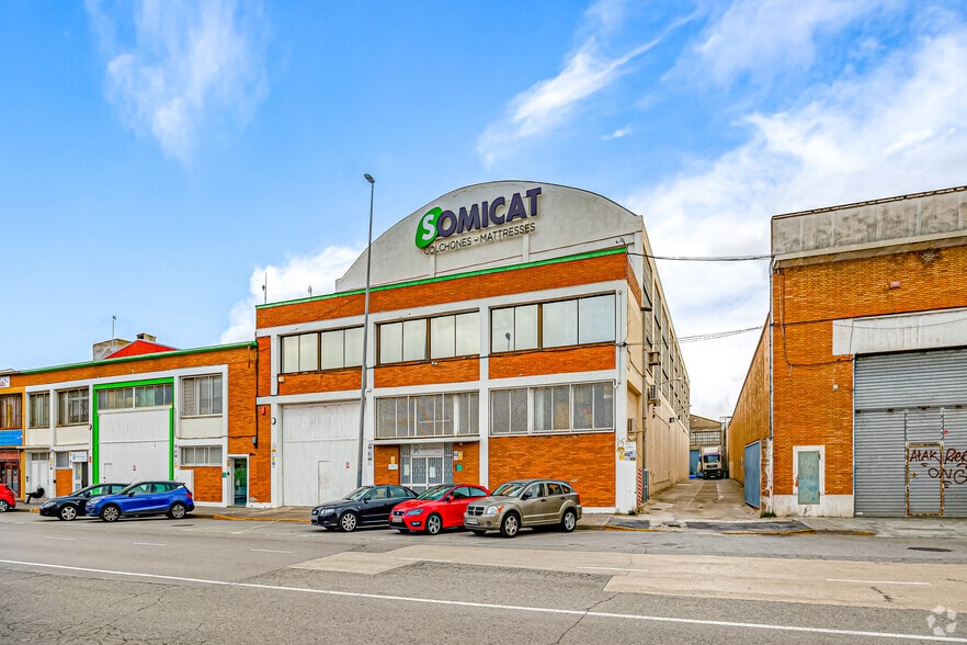257 Carretera del Mig, L'Hospitalet de Llobregat, Barcelona en venta - Foto del edificio - Imagen 2 de 4