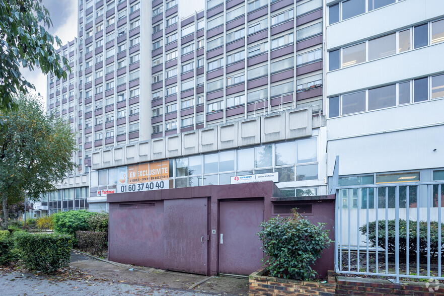 Oficina en Ivry sur Seine en venta - Foto del edificio - Imagen 2 de 2