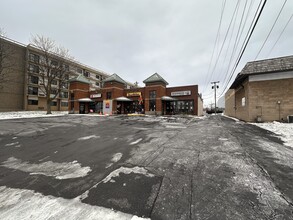 5385 Main St, Buffalo, NY en alquiler Foto del edificio- Imagen 1 de 43