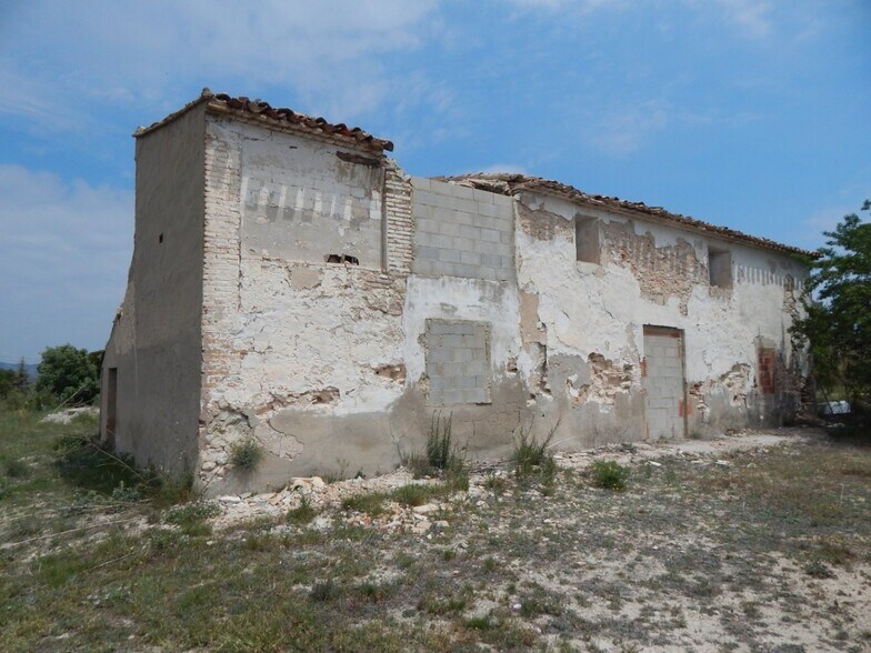 Nave en Ontinyent, Valencia en venta - Foto del edificio - Imagen 3 de 5