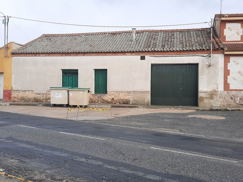 Local en Bercial en venta - Foto del edificio - Imagen 1 de 6