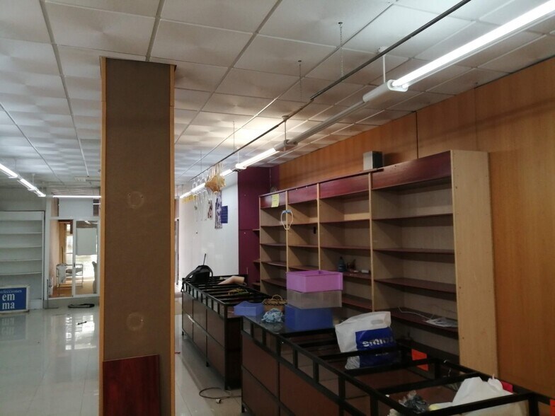 Local en San Fernando, Cádiz en venta - Foto del interior - Imagen 2 de 12