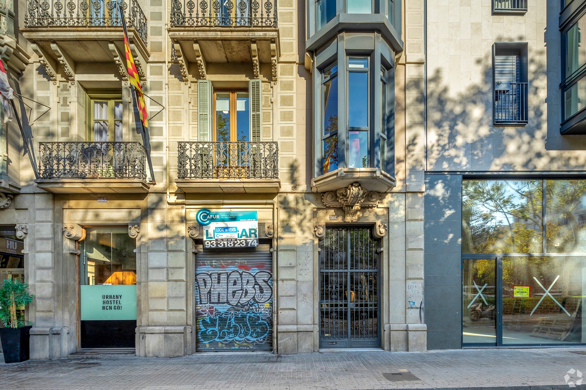 Edificio residencial en Barcelona, Barcelona en venta Foto del edificio- Imagen 1 de 2