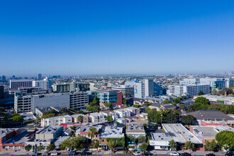 4616 Hollywood Blvd, Los Angeles, CA - VISTA AÉREA  vista de mapa