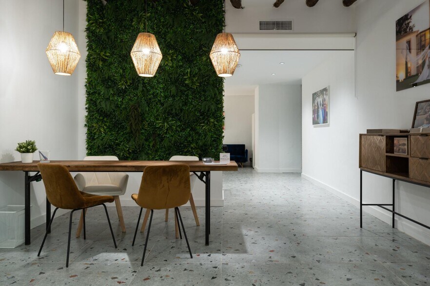 Local en Gandia, Valencia en venta - Foto del edificio - Imagen 3 de 13