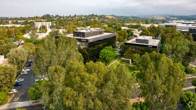 5900 Canoga Ave, Woodland Hills, CA - VISTA AÉREA  vista de mapa