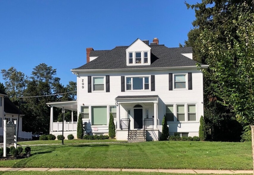 200 Maple Ave, Red Bank, NJ en alquiler - Foto del edificio - Imagen 1 de 5