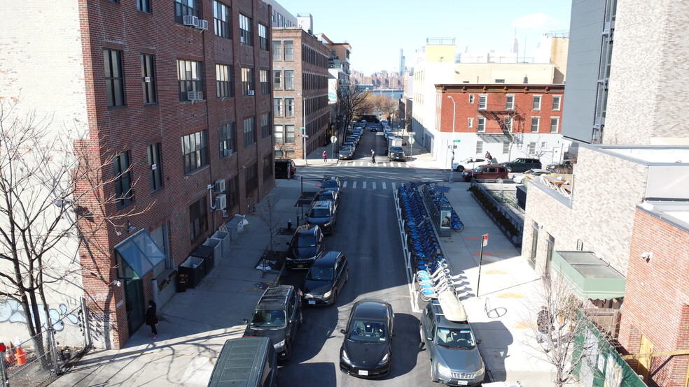 92-94 N 9th St, Brooklyn, NY en venta - Foto del edificio - Imagen 3 de 5