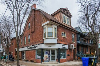 Más detalles de 256 Crawford St, Toronto, ON - Local en venta