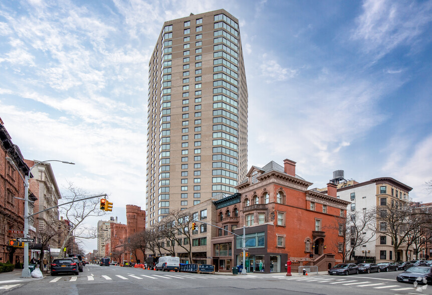 40 E 94th St, New York, NY en alquiler - Foto del edificio - Imagen 1 de 10