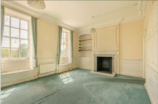 Más detalles de 2 Walden Pl, Saffron Walden - Oficina en venta