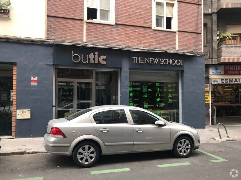 Calle de Luis Cabrera, 55, Madrid, Madrid en alquiler - Foto del edificio - Imagen 2 de 4