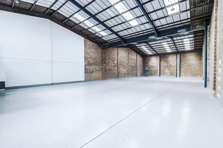 Floats Rd, Manchester en alquiler - Foto del edificio - Imagen 3 de 23