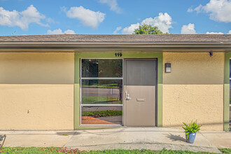 119 W Plymouth Ave, Deland, FL en alquiler Foto del edificio- Imagen 1 de 22