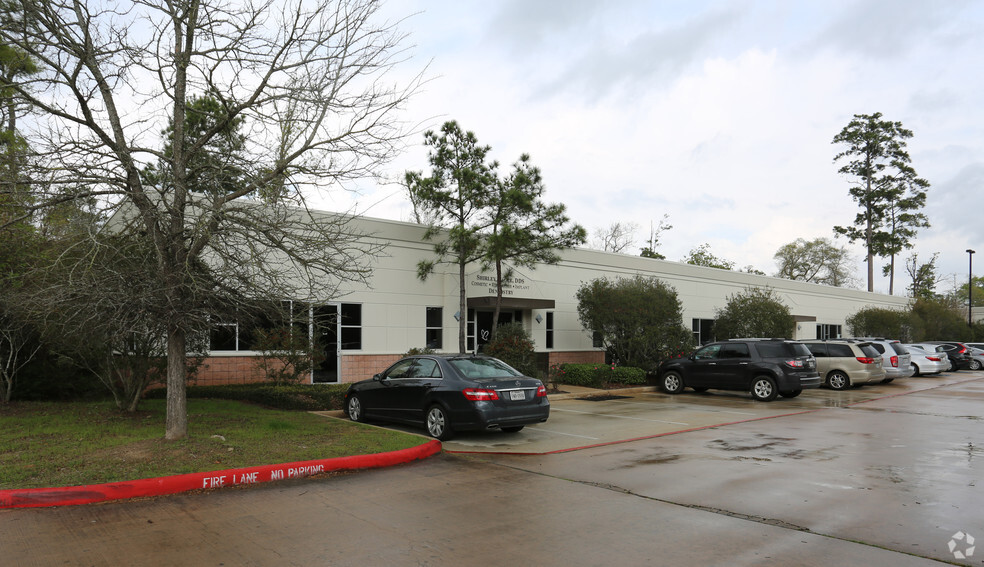 6769 Lake Woodlands Dr, The Woodlands, TX en alquiler - Foto del edificio - Imagen 3 de 3