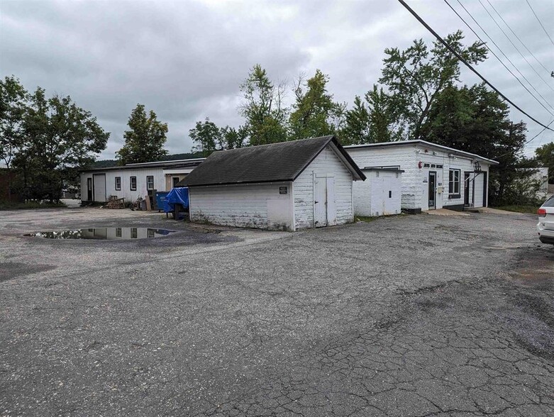 13 Bowen St, Claremont, NH en alquiler - Foto del edificio - Imagen 1 de 17