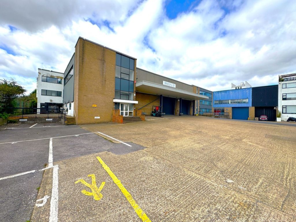 Great West Rd, Brentford en alquiler Foto del edificio- Imagen 1 de 4