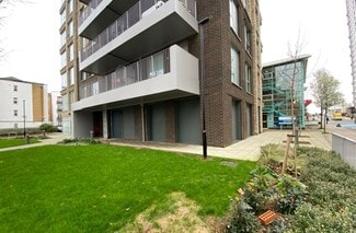 Más detalles de 161 Creek Rd, London - Local en alquiler