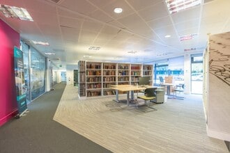 5 Cultins Rd, Edinburgh en alquiler Foto del interior- Imagen 2 de 3