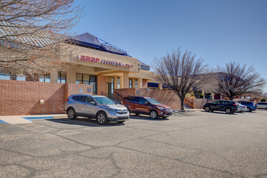 1530-1540 Tramway Blvd NE, Albuquerque, NM en venta - Foto del edificio - Imagen 2 de 26