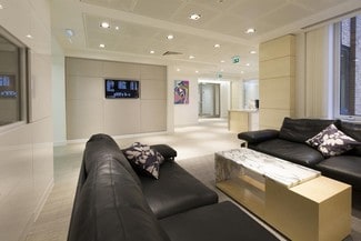 Más detalles de Berkeley Sq, London - Oficina en alquiler