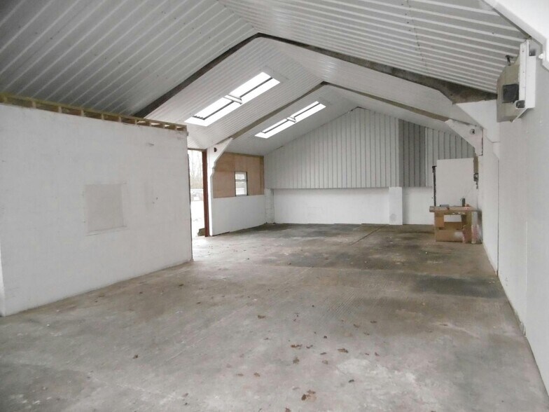 Units 5 - 8, Forstal Farm Business Park, Goudhurst Rd, Tunbridge Wells en alquiler - Foto del interior - Imagen 3 de 6