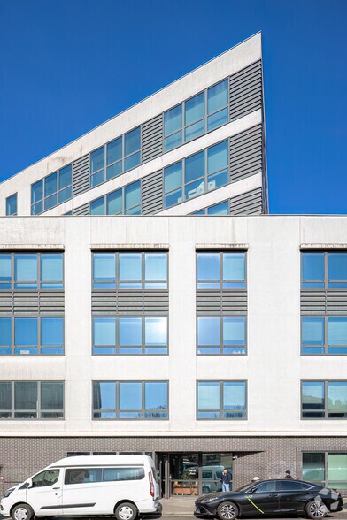 102 Rue De Paris, Montreuil en alquiler - Foto del edificio - Imagen 3 de 4