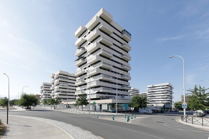 Avenida Federico García Lorca, Granada, Granada en venta - Foto del edificio - Imagen 2 de 20