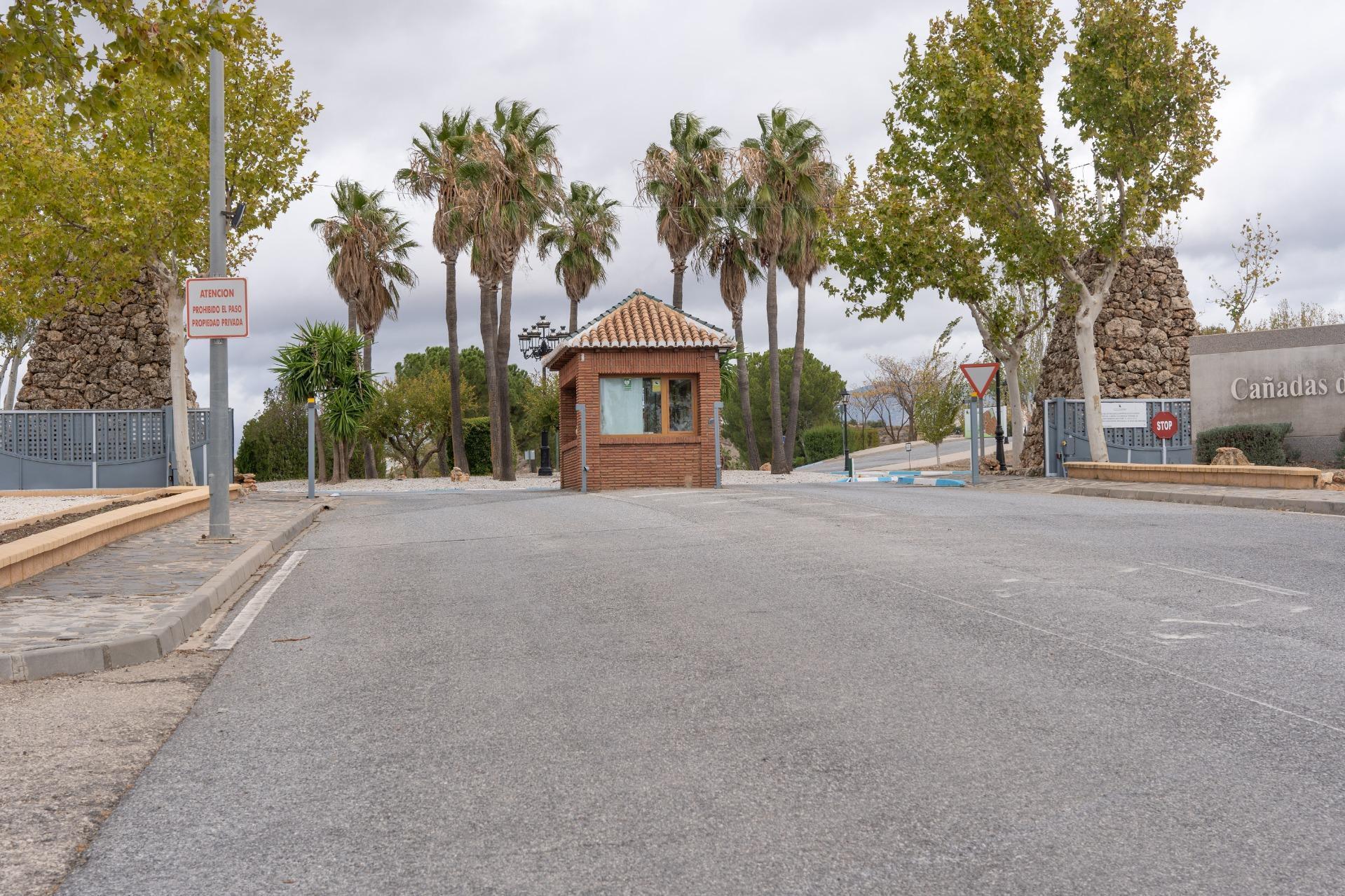 Terreno en Dílar, Granada en venta Foto del edificio- Imagen 1 de 50