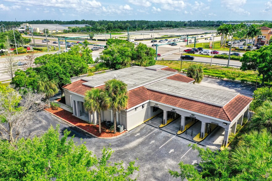 7379 E Davis Blvd, Naples, FL en alquiler - Foto del edificio - Imagen 1 de 6