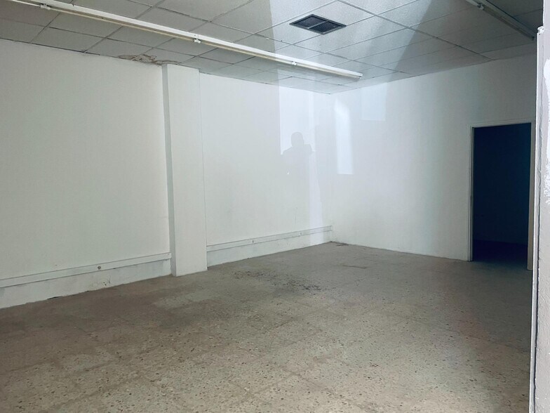 Local en Vilanova del Camí, Barcelona en alquiler - Foto del interior - Imagen 3 de 4