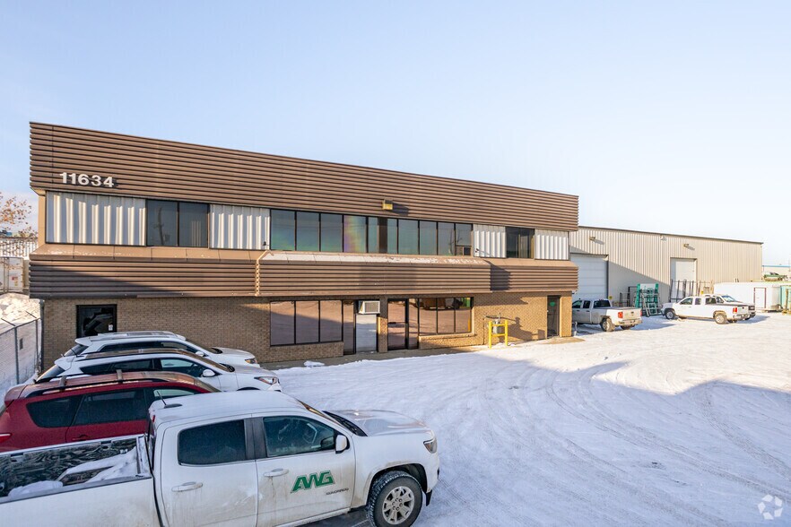 AWG Industrial Facility cartera de 2 inmuebles en venta en LoopNet.es - Foto principal - Imagen 2 de 6