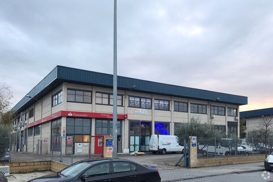 Calle de la Resina, 39, Madrid, Madrid en venta - Foto del edificio - Imagen 1 de 2