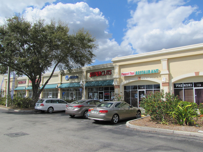 4085 Hancock Bridge Pkwy, North Fort Myers, FL en alquiler - Foto del edificio - Imagen 3 de 8