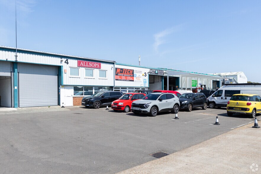 Meadow Rd, Worthing en alquiler - Foto del edificio - Imagen 3 de 4