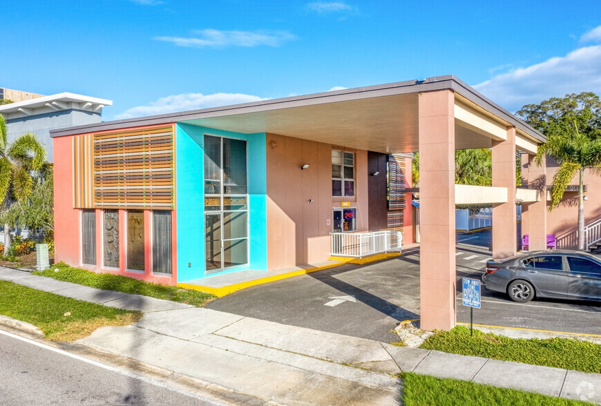 1320 Cleveland St, Clearwater, FL en venta - Foto del edificio - Imagen 2 de 17