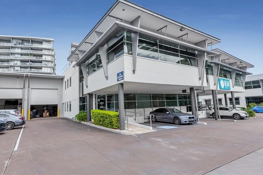305 Montague Rd, WEST END en alquiler Foto principal- Imagen 1 de 4