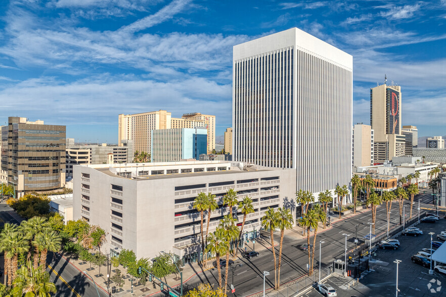 300 S 4th St, Las Vegas, NV en alquiler - Foto del edificio - Imagen 1 de 12