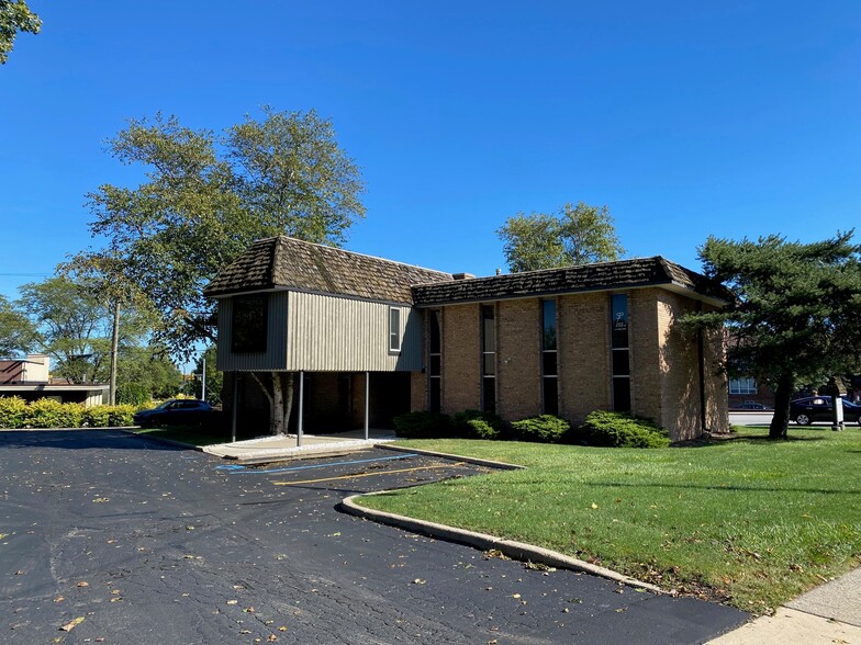 1817 W Stadium Blvd, Ann Arbor, MI en alquiler - Foto del edificio - Imagen 3 de 8