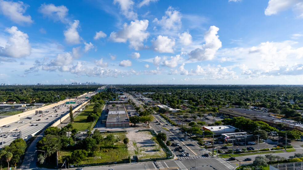 NE Corner Of Northwest 7th Ave, Miami, FL en venta - Foto del edificio - Imagen 3 de 6